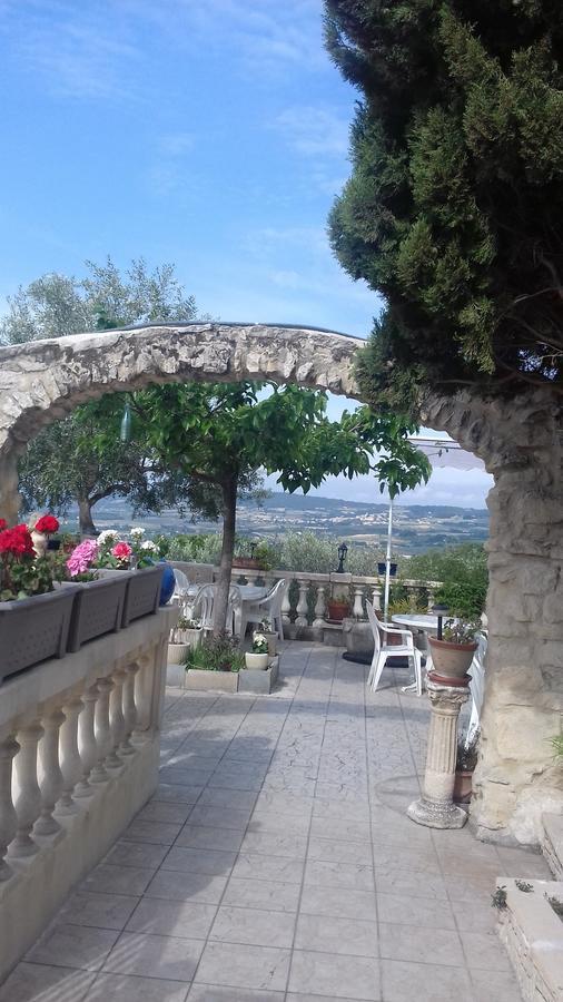 Le Saint Victor Hotel Mirabel-aux-Baronnies